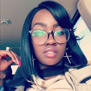 Meet your Posher, Darnisha